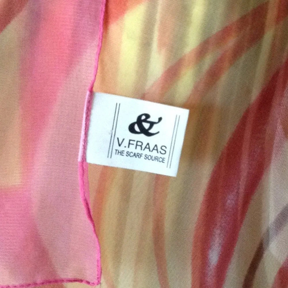 V.Fraas The Scarf Source Pink Square Head Neck Scarf Made in Italy - Picture 5 of 5